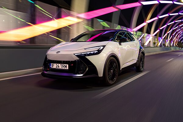 Untitled-3_0023_Toyota-C-HR---23