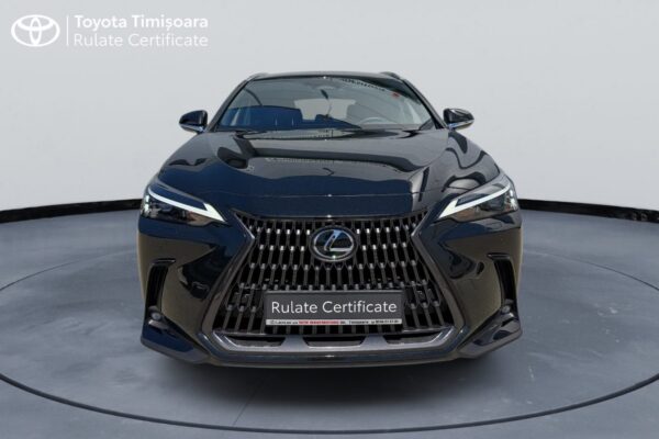 Lexus NX 350h AWD Executive 2.5 -3