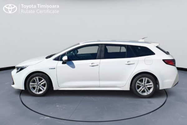 Toyota Corolla 1.8 HEV Business-1