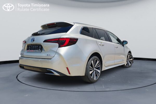 Toyota Corolla 1.8 Hybrid TS Dyn-3